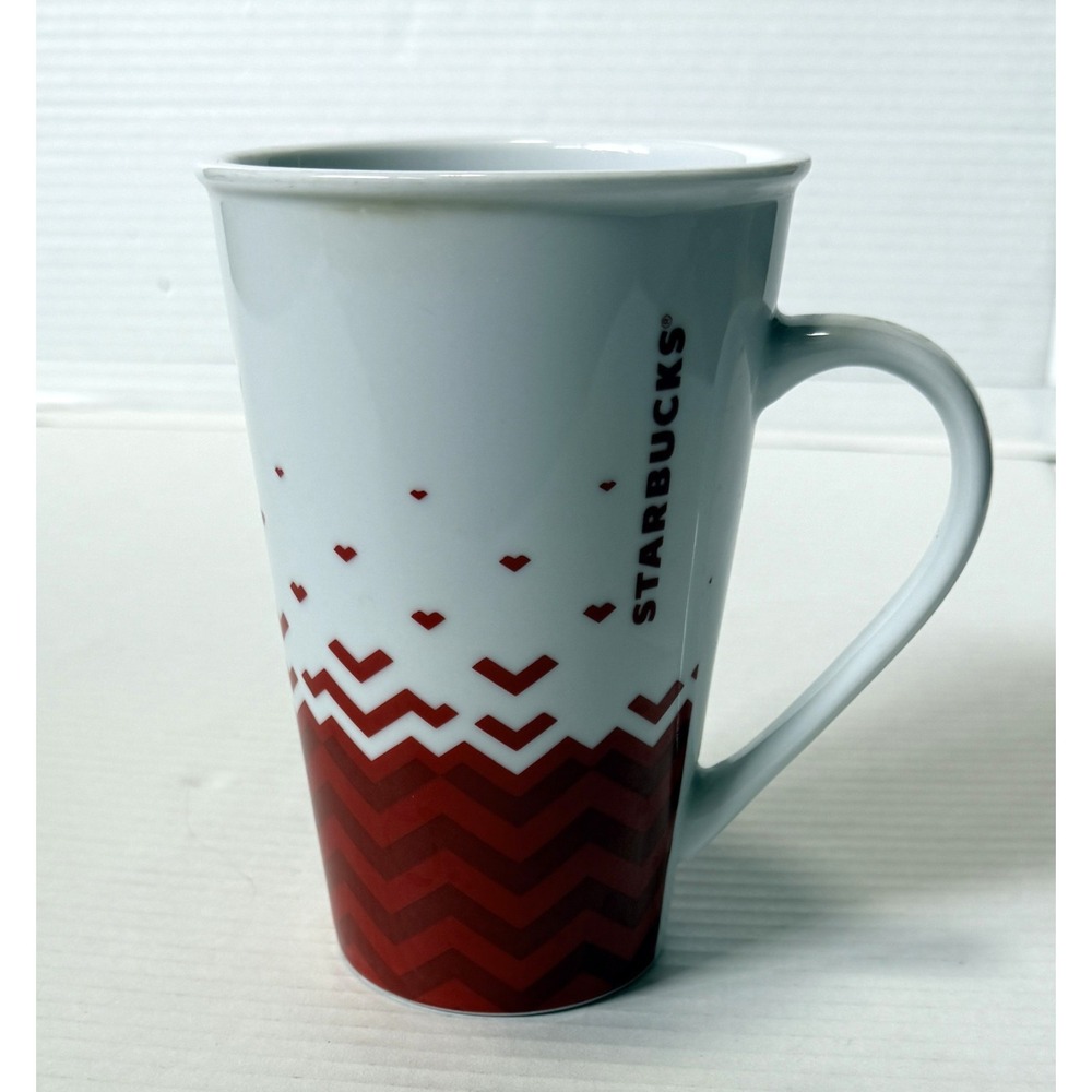 STARBUCKS COFFEE‎ - Red White Chevron Hearts Coffee Tea - 22 oz Ceramic Mug Cup